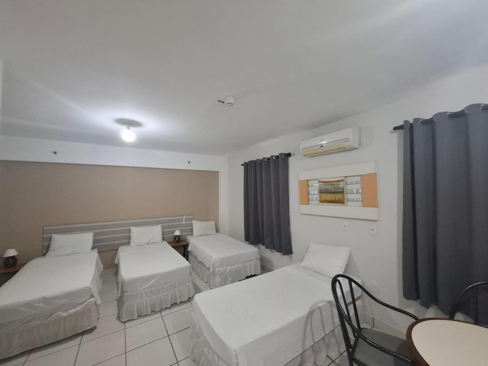Saint James Palace Hotel Lencois Paulista Buitenkant foto