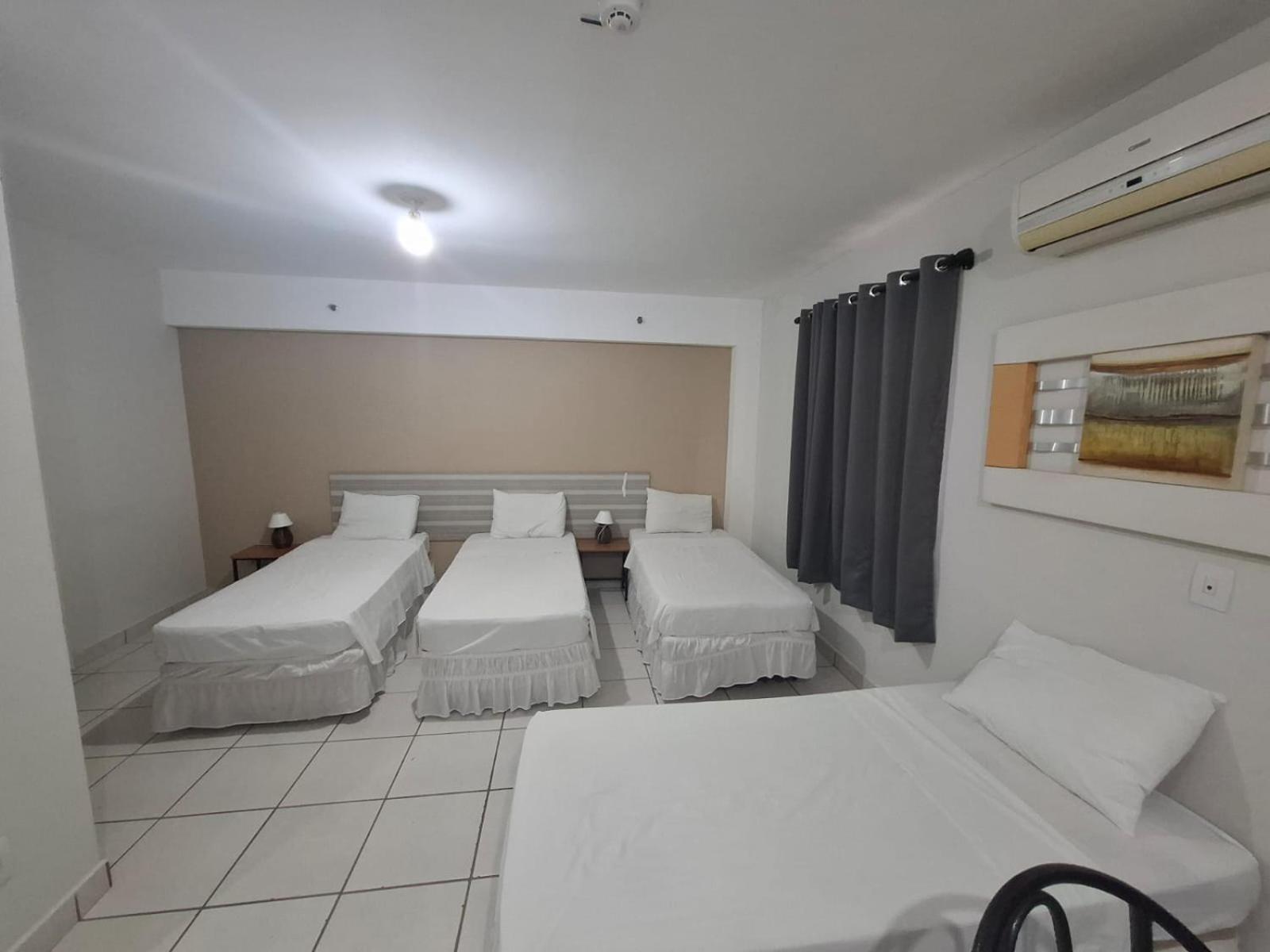 Saint James Palace Hotel Lencois Paulista Buitenkant foto